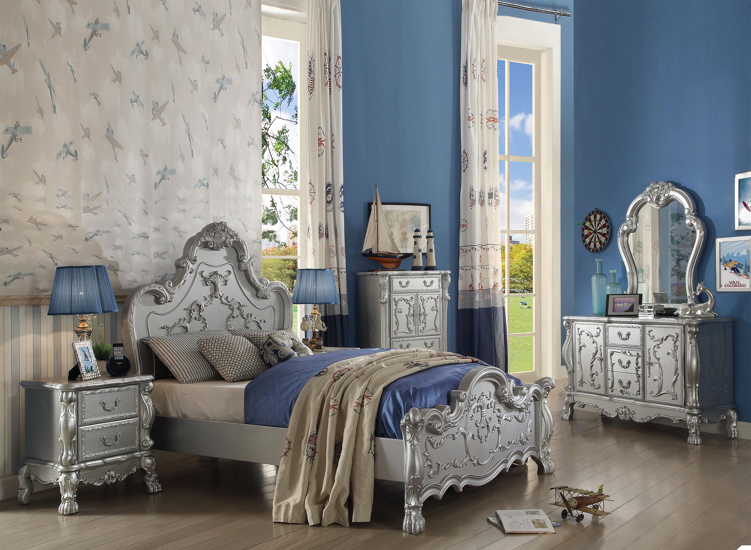 

    
Silver Kids Queen Bedroom Set 4Pcs Ornate Scrolled Dresden 30680Q Acme Classic
