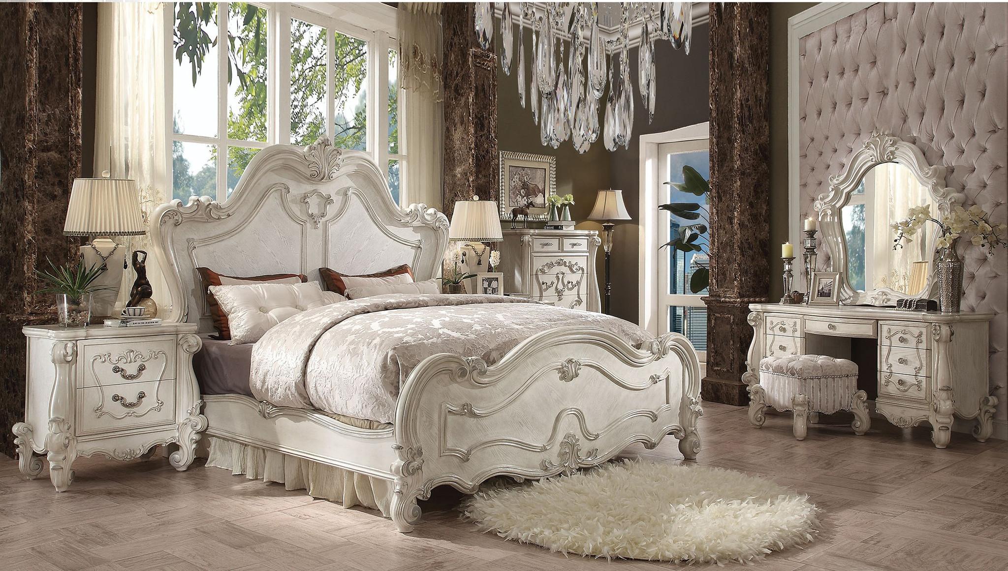 

        
Acme Furniture Versailles-21757EK Panel Bed Bone  00840412051784
