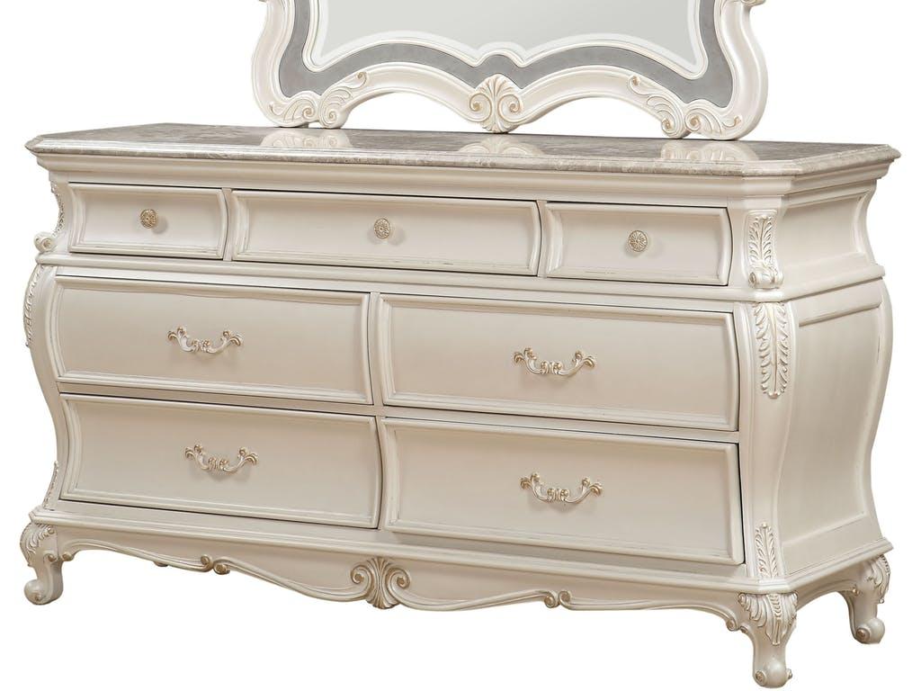 

        
Acme Furniture Chantelle-2353EK Panel Bedroom Set Pearl Polyurethane 0840412005718
