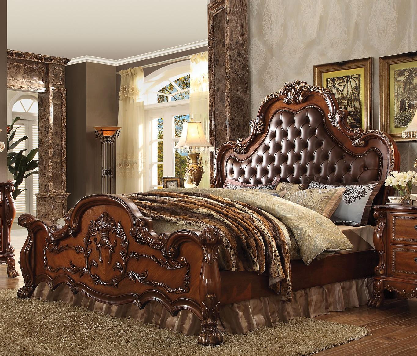 

    
Tufted Cherry Oak Queen Bedroom Set 4Pcs Dresden 23140Q Acme Victorian Classic
