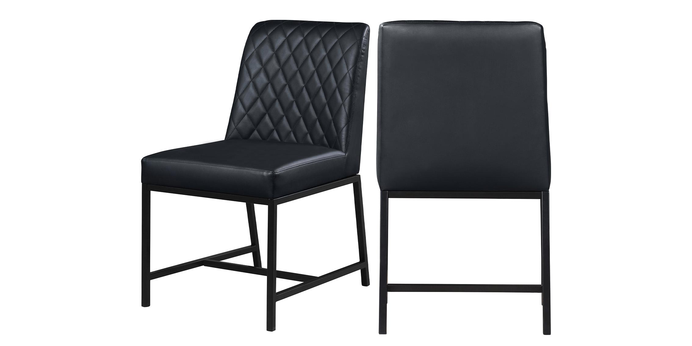 

        
Meridian Furniture BRYCE 918Black Dining Chair Set Black Faux Leather 704831407099
