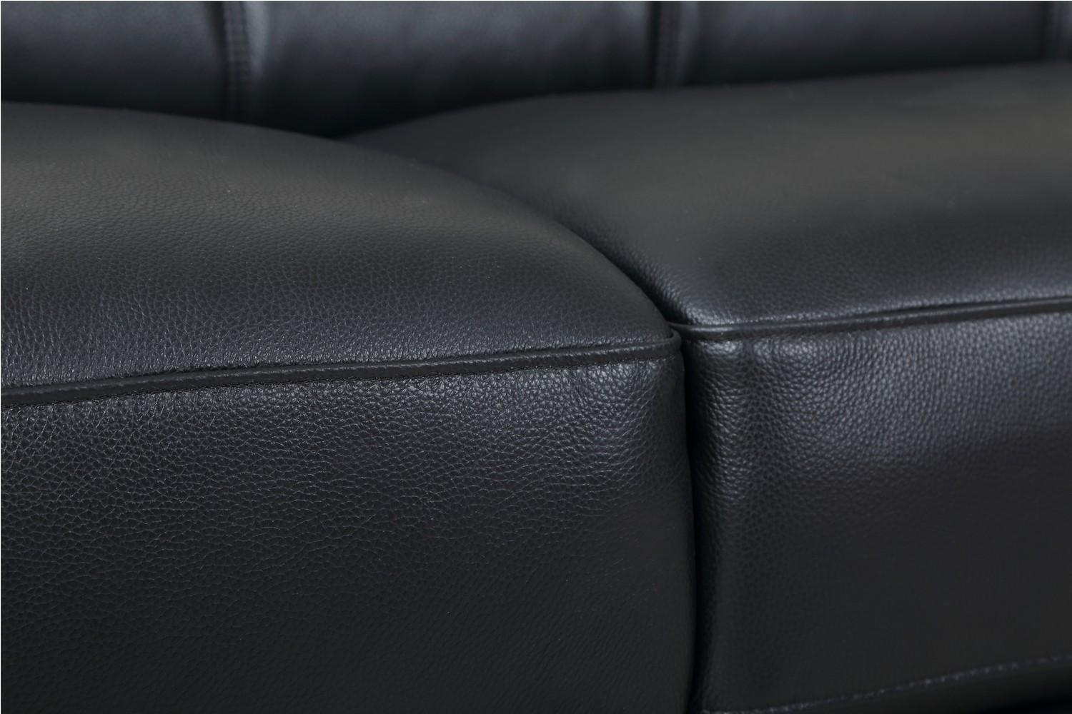 

    
415-BLACK-S Global United Sofa
