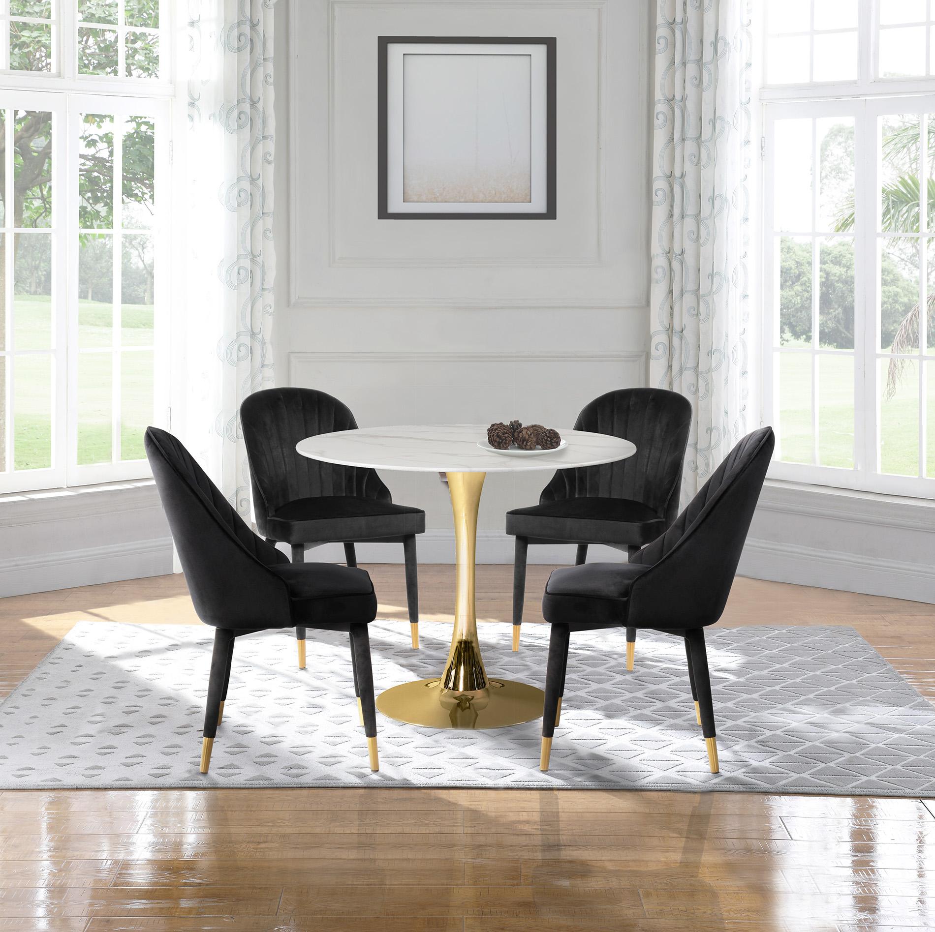 

        
Meridian Furniture BELLE 811Black-C Dining Chair Set Black Velvet 094308257051
