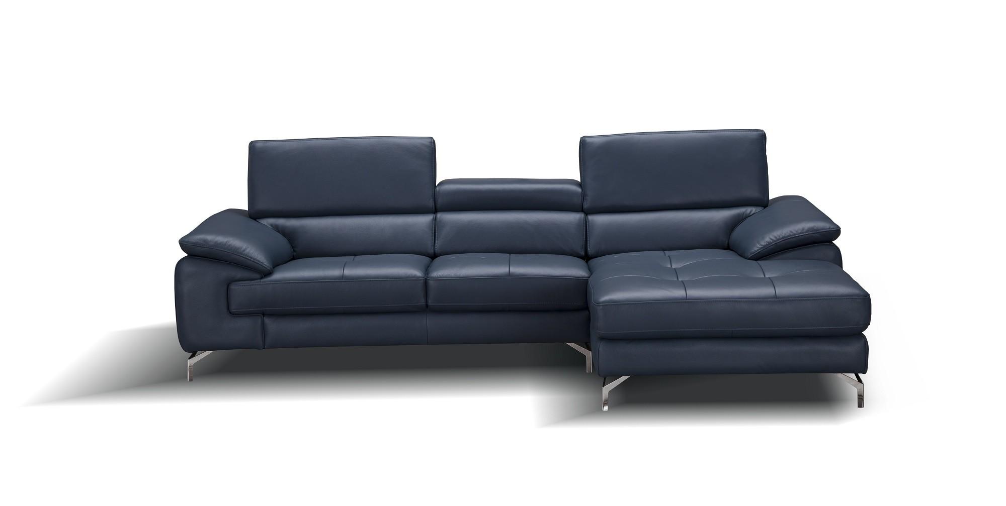 

    
J&M Furniture A973b Sectional Sofa Blue SKU 179065
