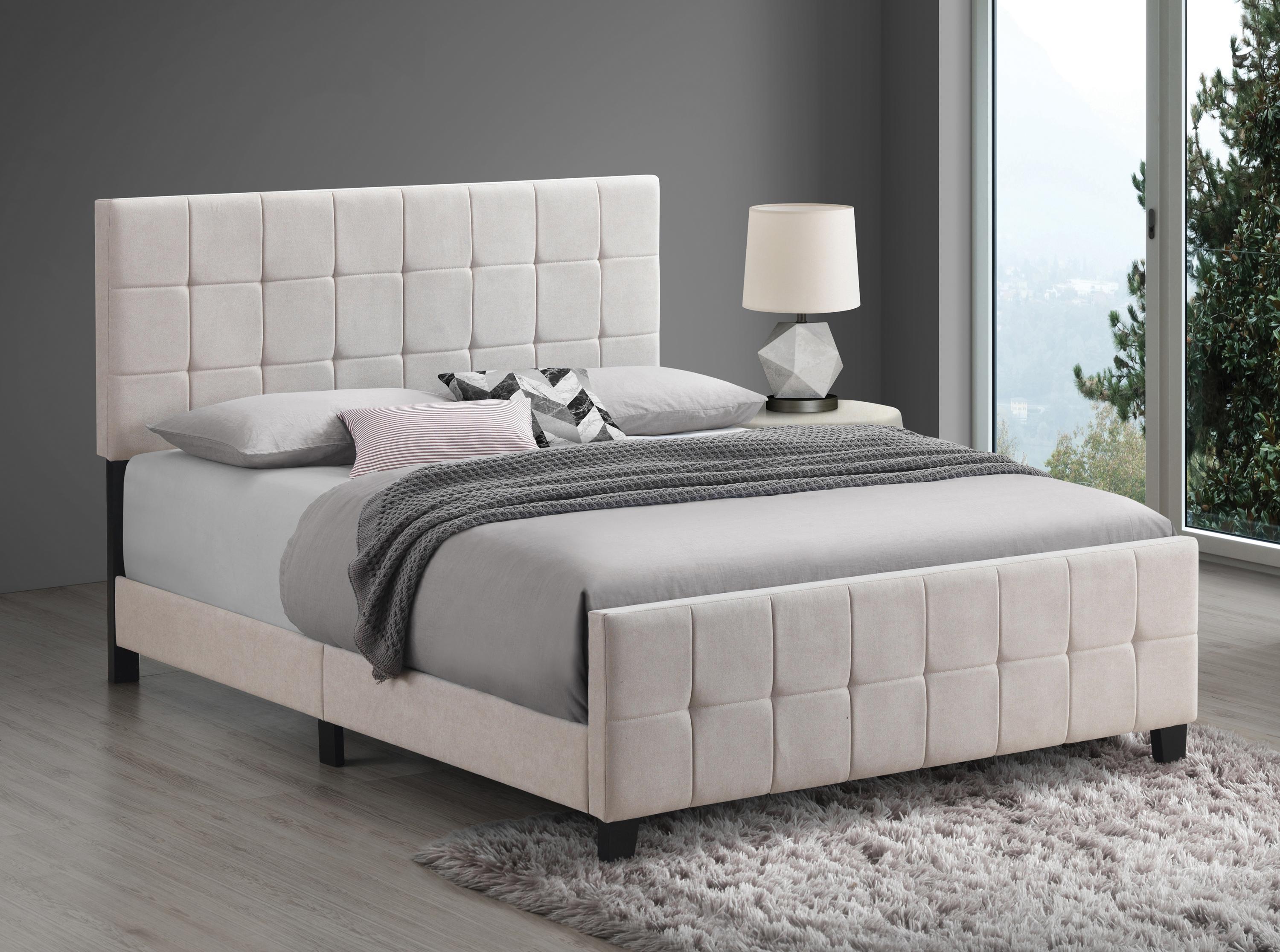 

    
Contemporary Beige Fabric King Bed Coaster 305952KE Fairfield
