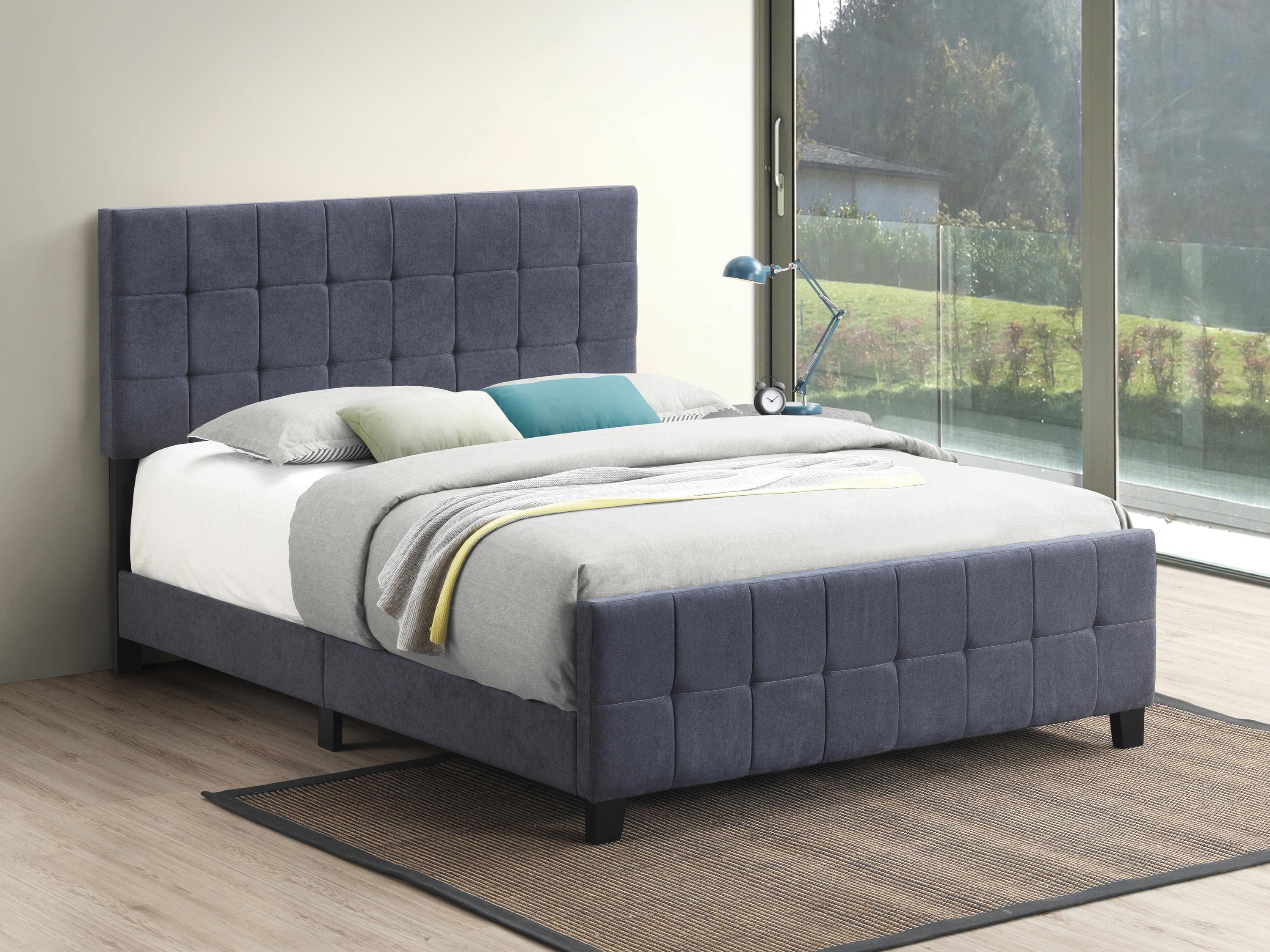 

    
Contemporary Dark Gray Fabric King Bed Coaster 305953KE Fairfield
