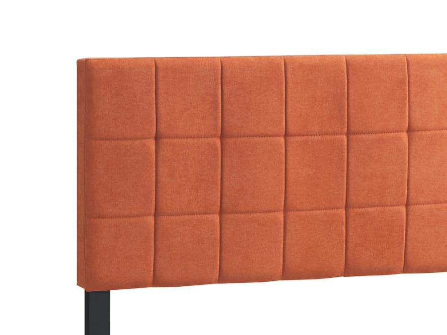 

    
Contemporary Orange Fabric Queen Bed Coaster 305951Q Fairfield
