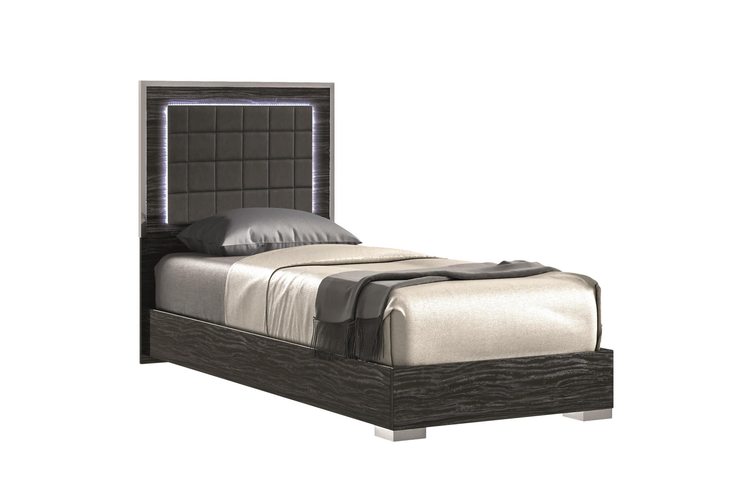 Contemporary Platform Bed Alice 15546-T in Gray Leatherette