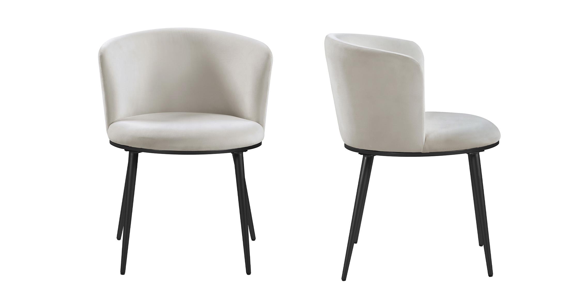 

    
Cream Velvet Dining Chair Set 2Pcs SKYLAR 966Cream-C Meridian Contemporary
