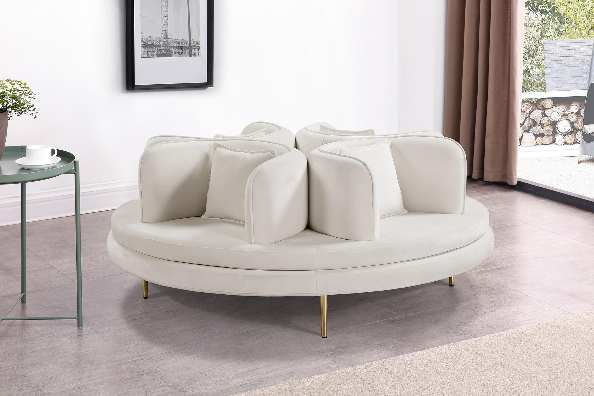 

        
Meridian Furniture CIRCLET 627Cream Round Sofa Settee Cream Velvet 753359804552
