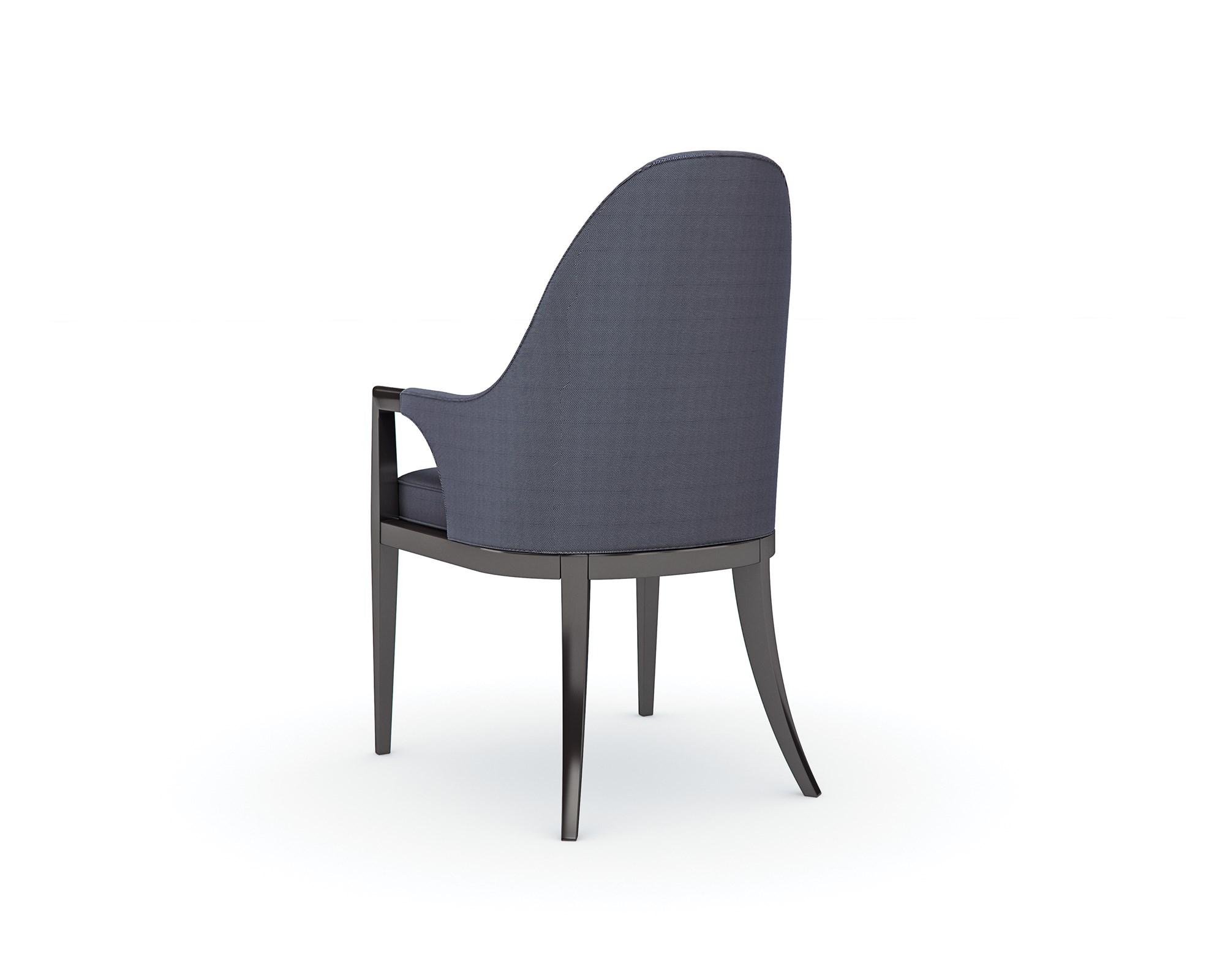 

        
Caracole NATURAL CHOICE ARM CHAIR Dining Chair Navy/Dark Walnut Fabric 662896036091
