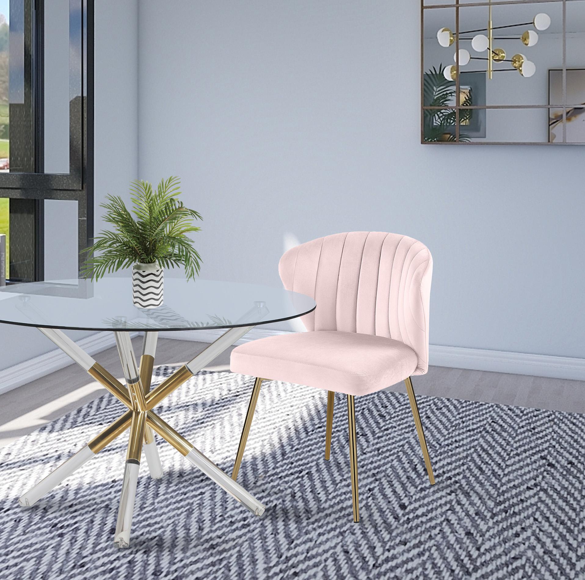 

        
Meridian Furniture FINLEY 707Pink Dining Chair Set Pink/Gold Velvet 753359801018
