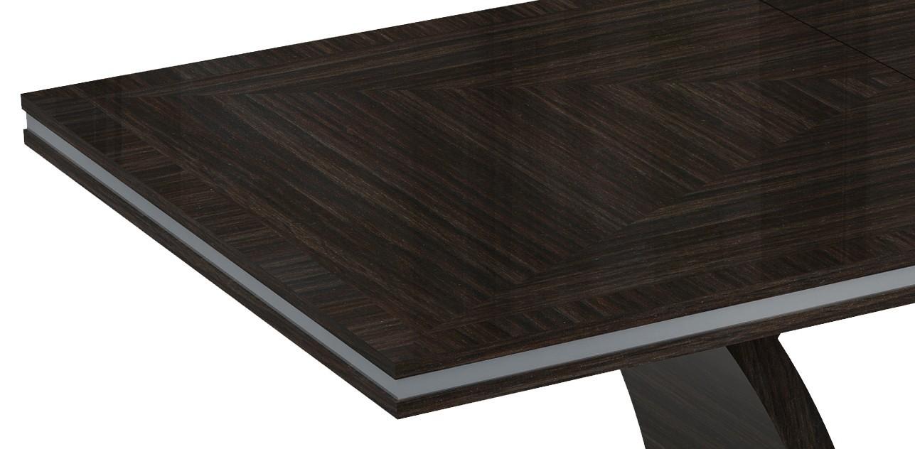 

    
Glossy Wenge Lacquer Finish Dining Table Contemporary D832 Global United
