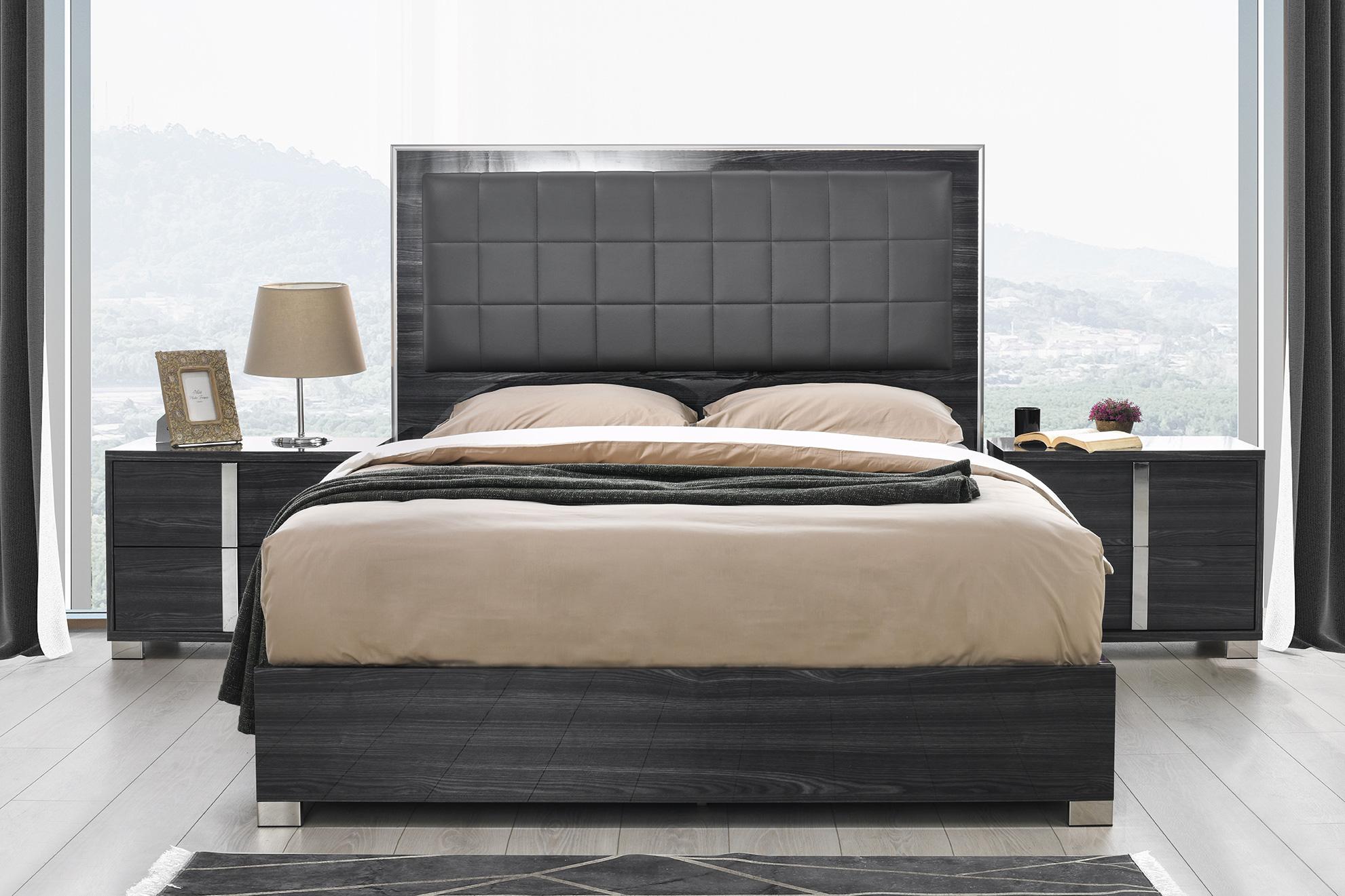 Modern Platform Bed Giulia SKU 103-Q in Gray 