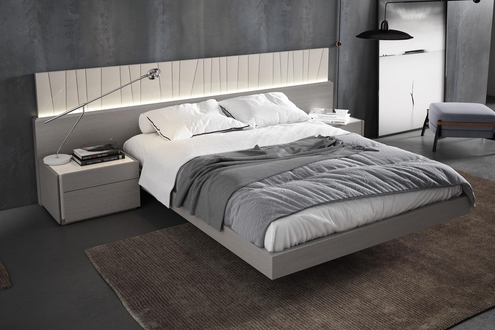 

    
Gray Finish L.E.D Lights Queen Size Platform Bedroom Set 5Pcs Modern J&M Porto
