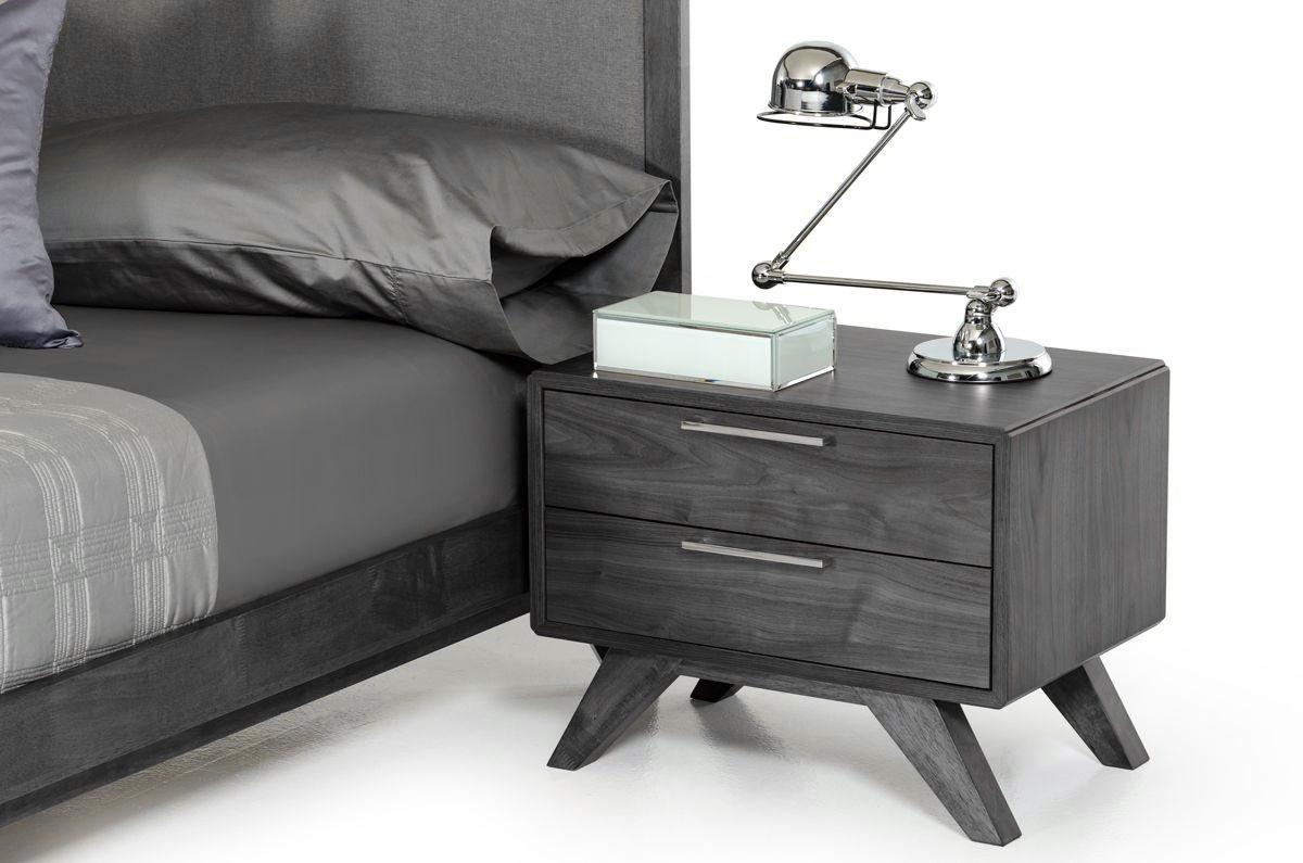 

    
VIG Furniture Soria Panel Bedroom Set Gray VGMABR-32-BED-GRY-K-3pcs
