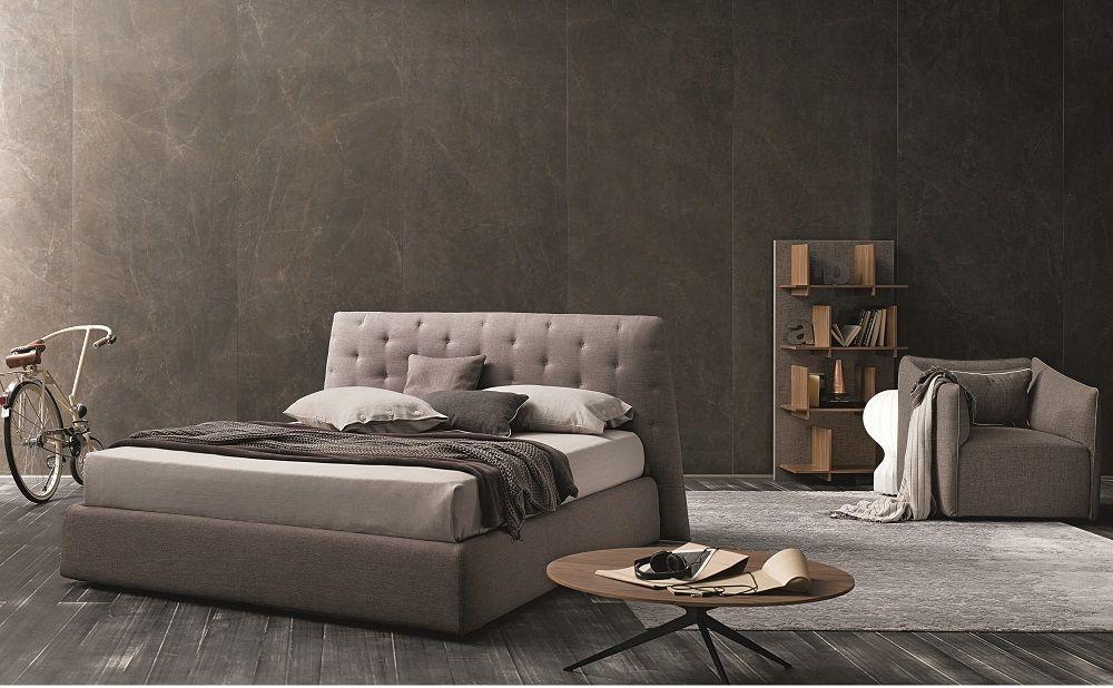

    
Taupe Grey Fabric Storage Queen Size Platform Bed Contemporary J&M Atrium

