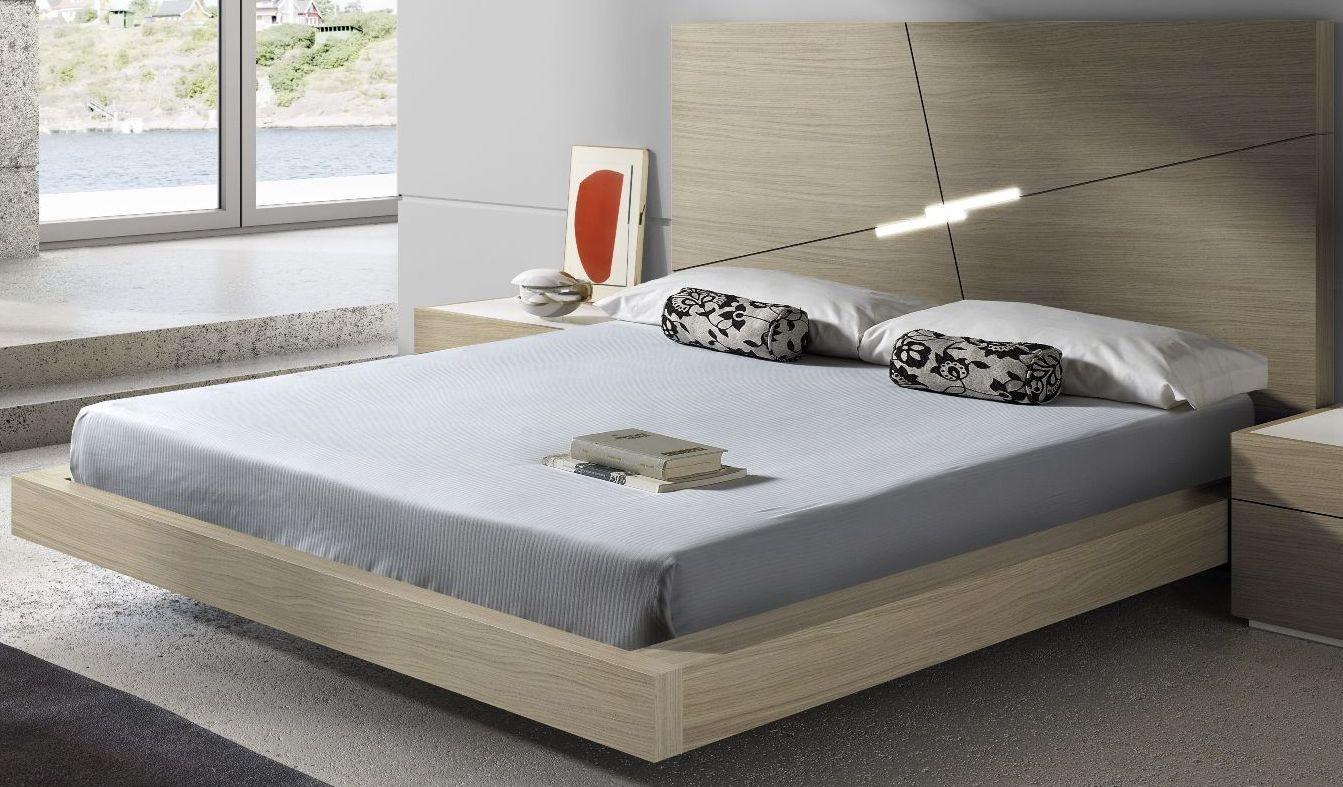 

    
Wood Veneers & Natural Lacquers King Size Bedroom Set 3Pcs Modern J&M Evora
