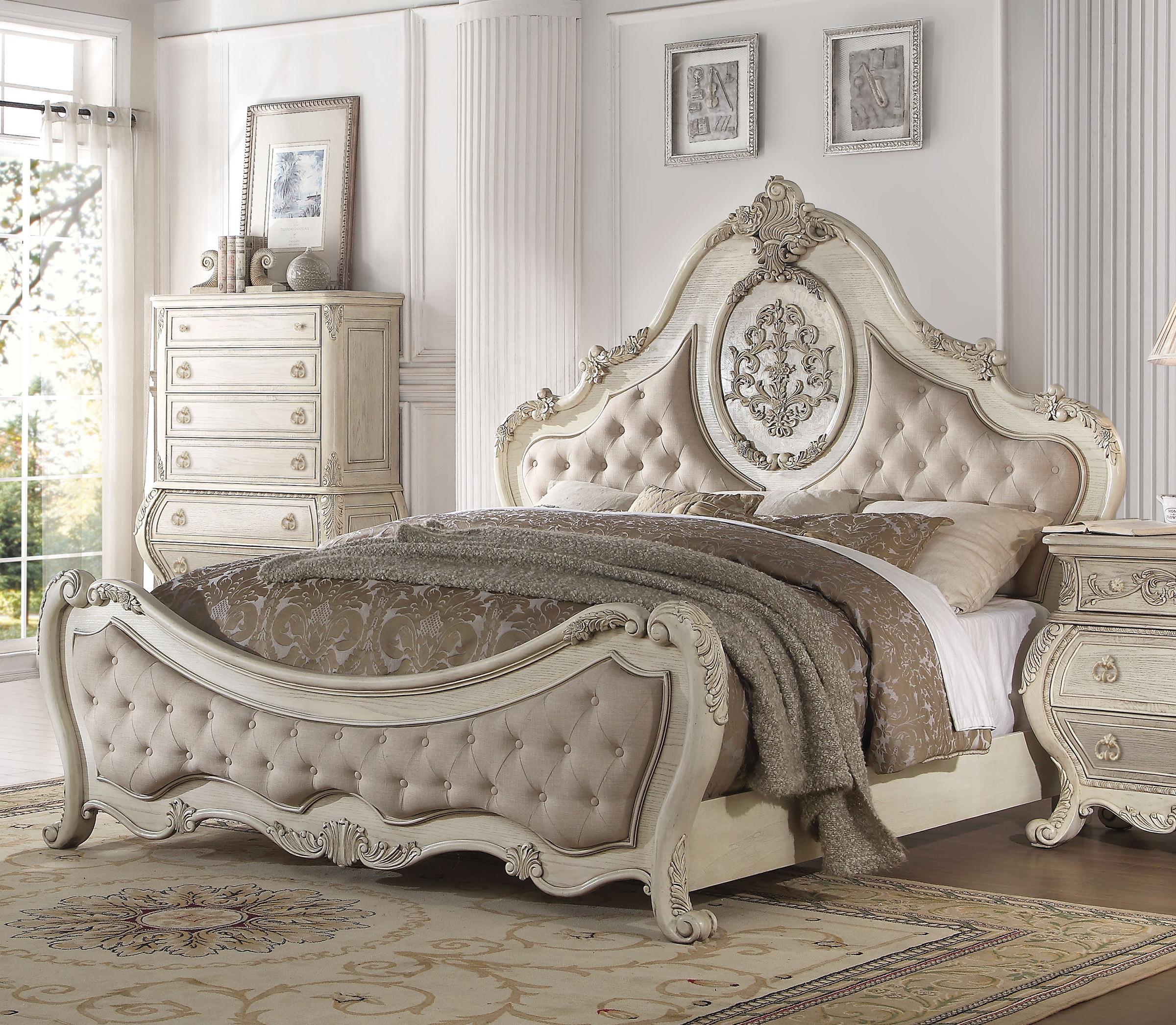 

    
Luxury Beige Linen/Antique White Queen Bed Ragenardus 27010Q Acme
