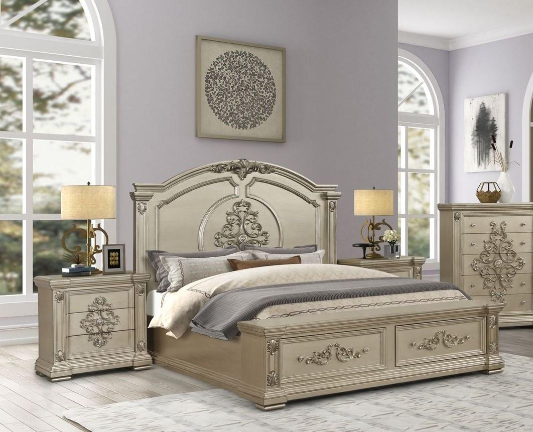 

    
Metallic beige finished Queen Bedroom Set 3Pcs Transitional Cosmos Furniture Alicia

