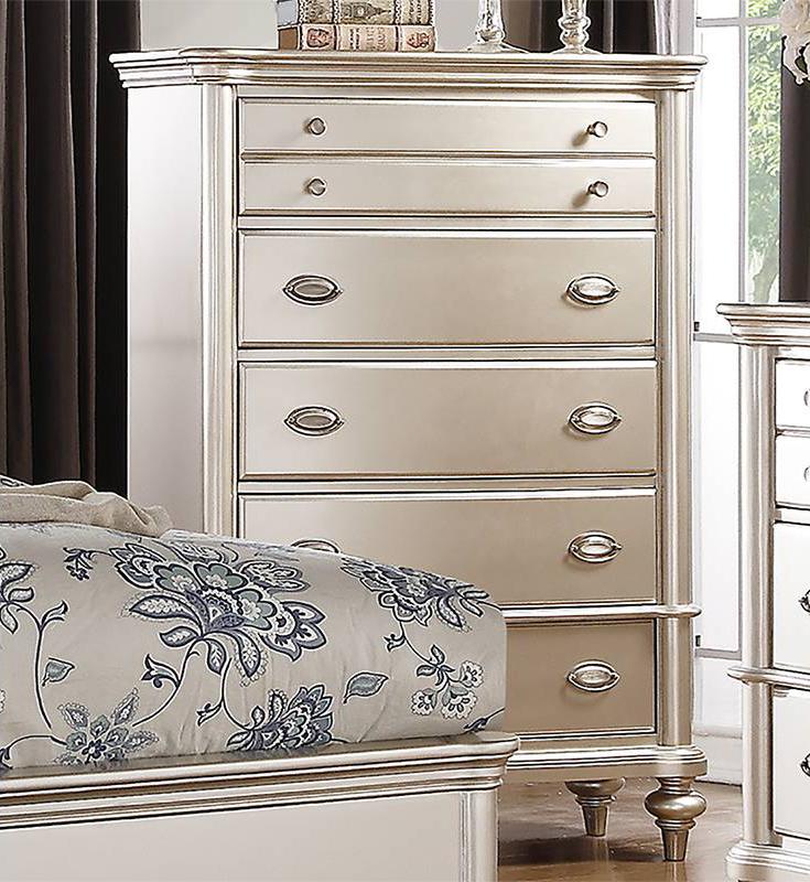 

    
Silver Wood 6-Drawer Chest F4393 Poundex Modern
