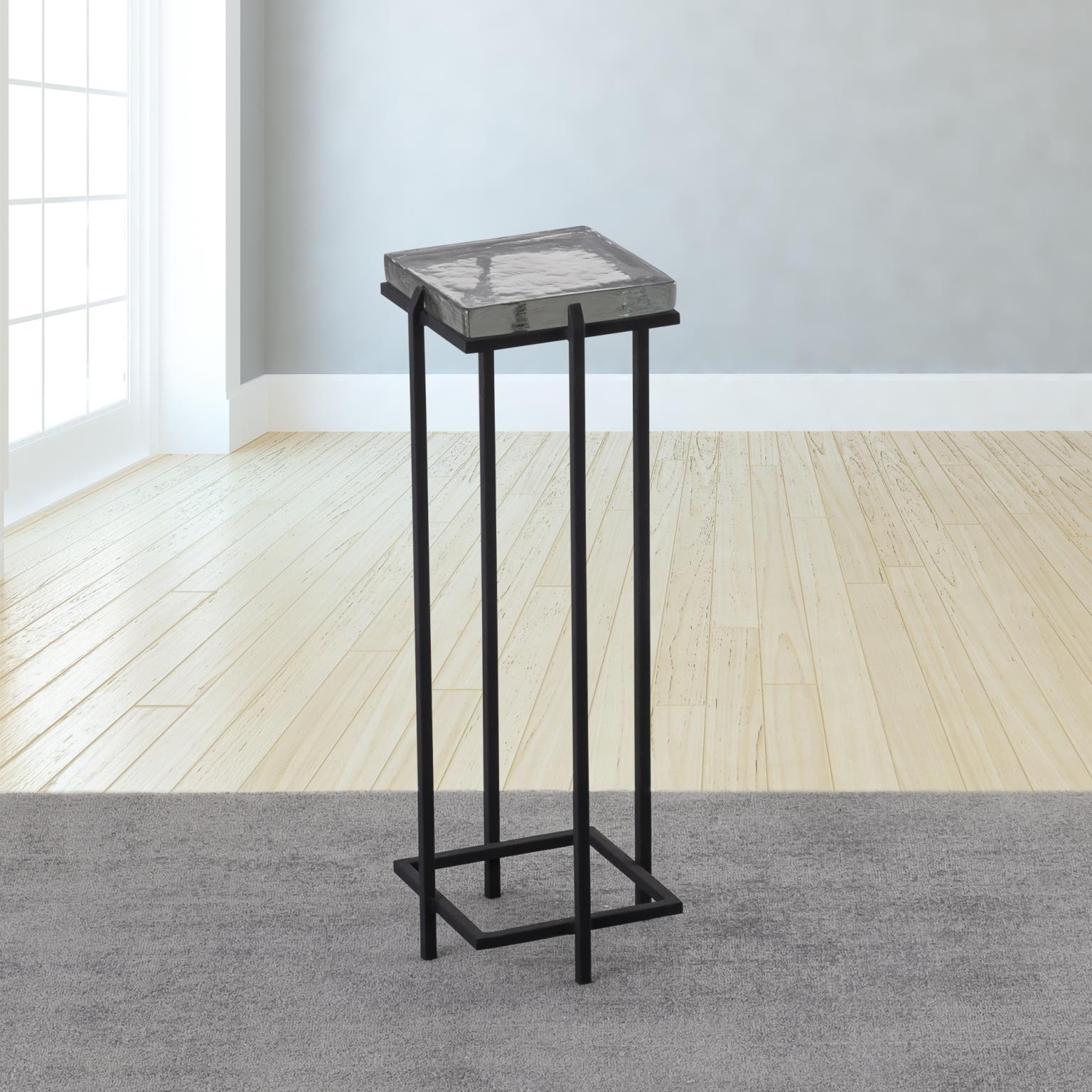 

    
Modern Clear Glass Drink Table Albany Living T505-8
