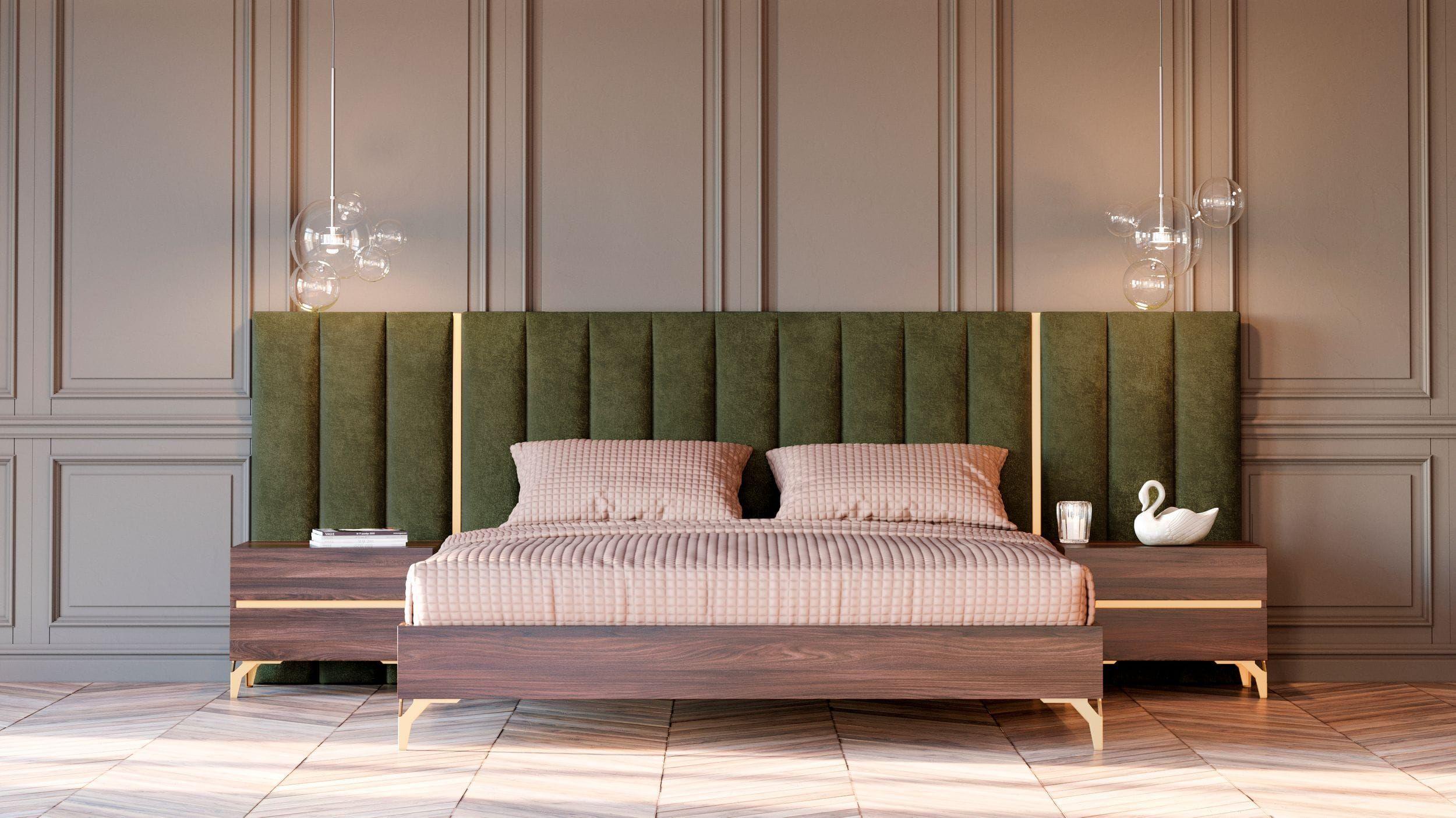 

    
Green Velvet & Walnut Queen Size Panel Bed + 2 Nightstands by VIG Nova Domus Calabria
