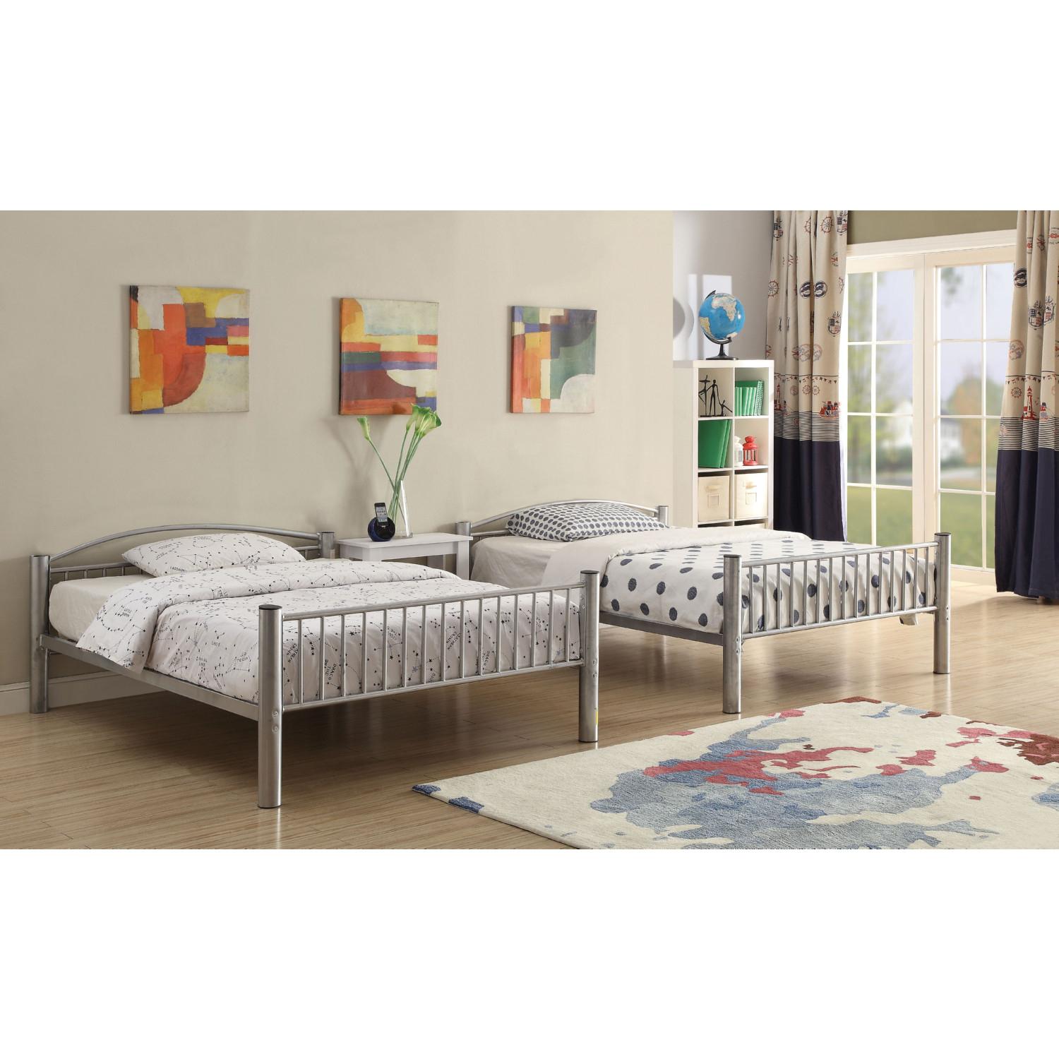 

    
37390SI Acme Furniture Full/Full Bunk Bed
