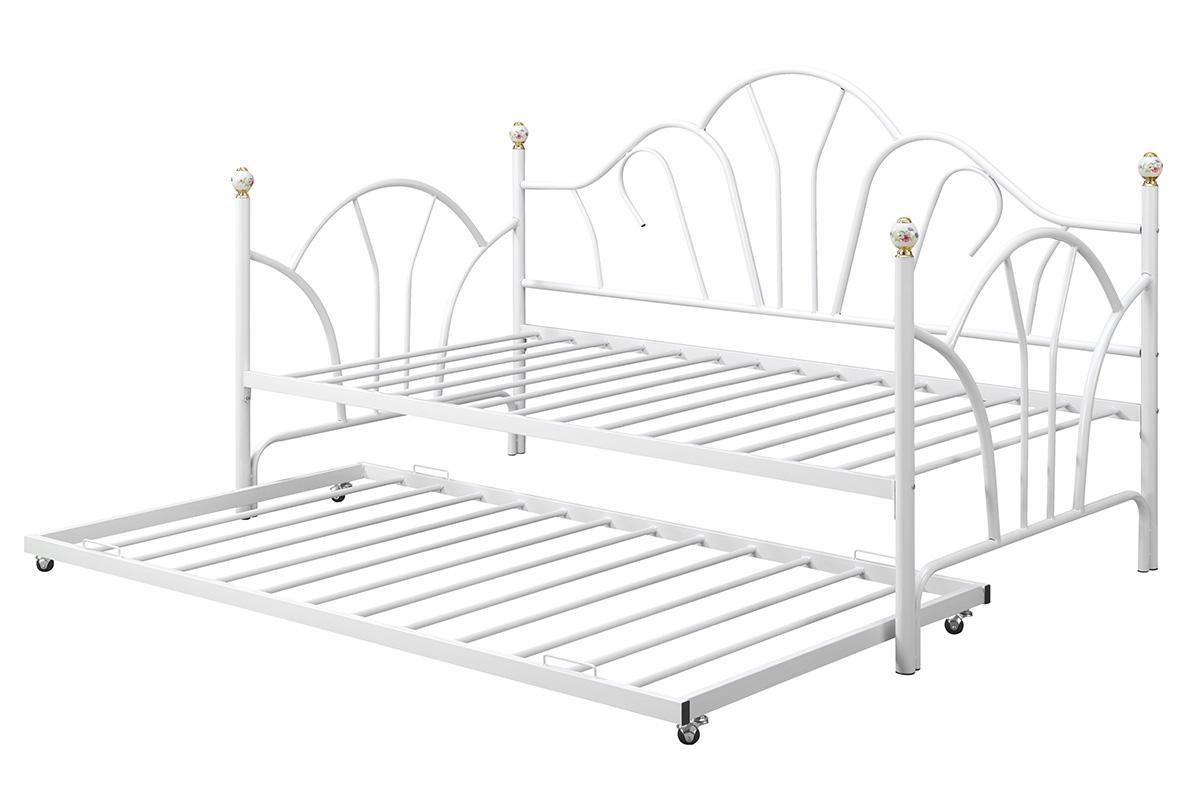 

    
White Metal Day Bed F9235 Poundex Traditional
