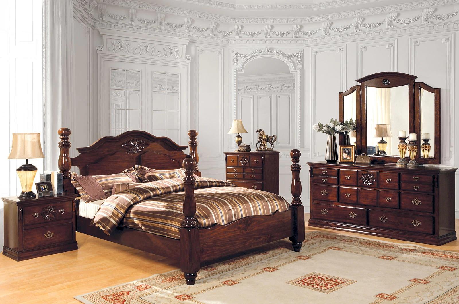 

    
Traditional Glossy Dark Pine Solid Wood Poster Queen Bed Furniture of America CM7571-Q Tuscan
