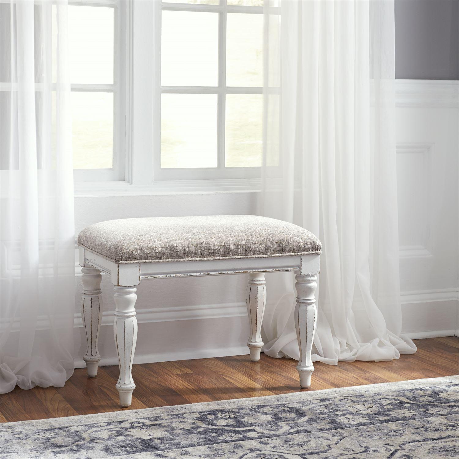 Traditional Bench Magnolia Manor  (244-AT) Bench 244-AB9001 in White Chenille