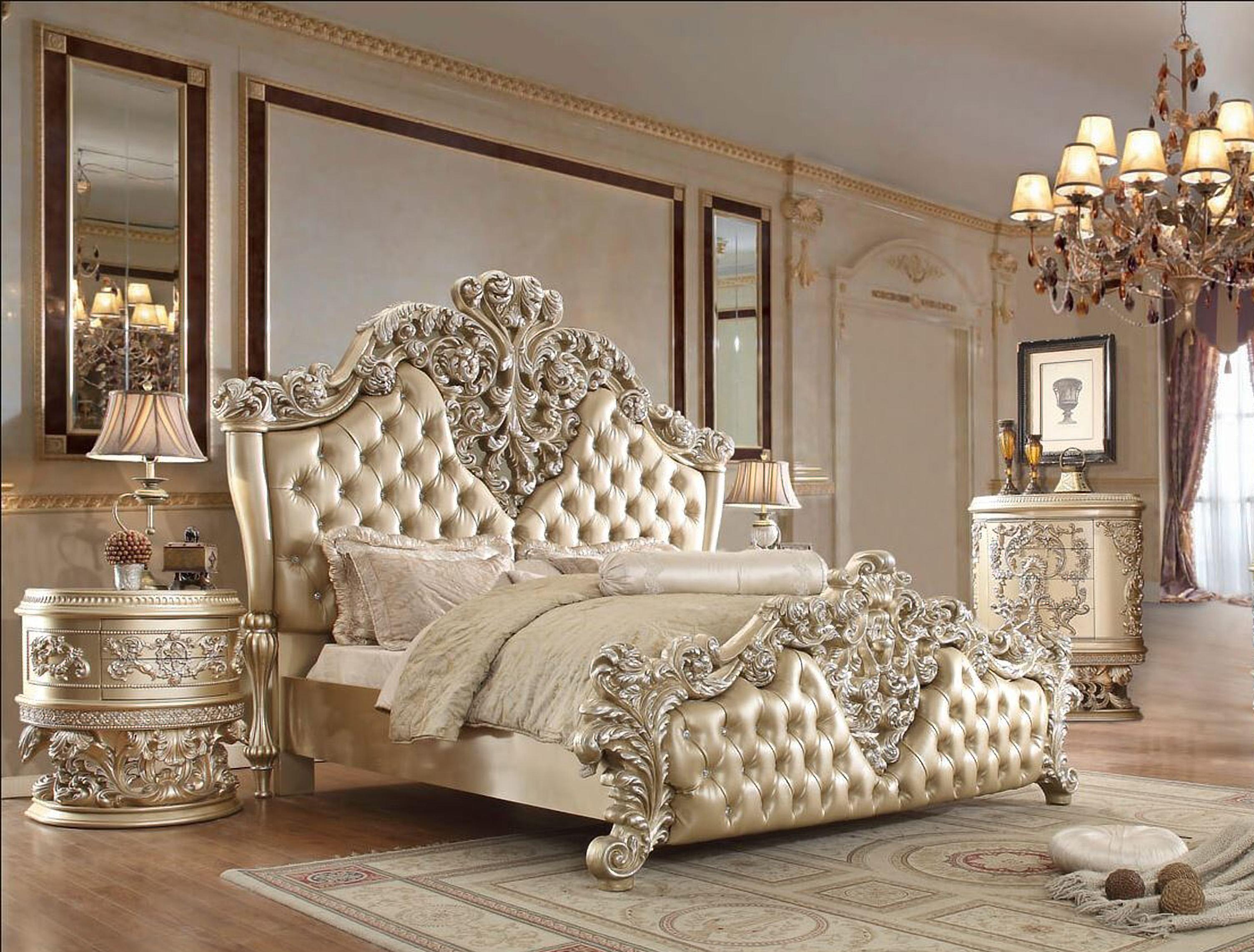 Traditional Sleigh Bedroom Set HD-8022 HD-CK8022-3PC in Champagne Faux Leather