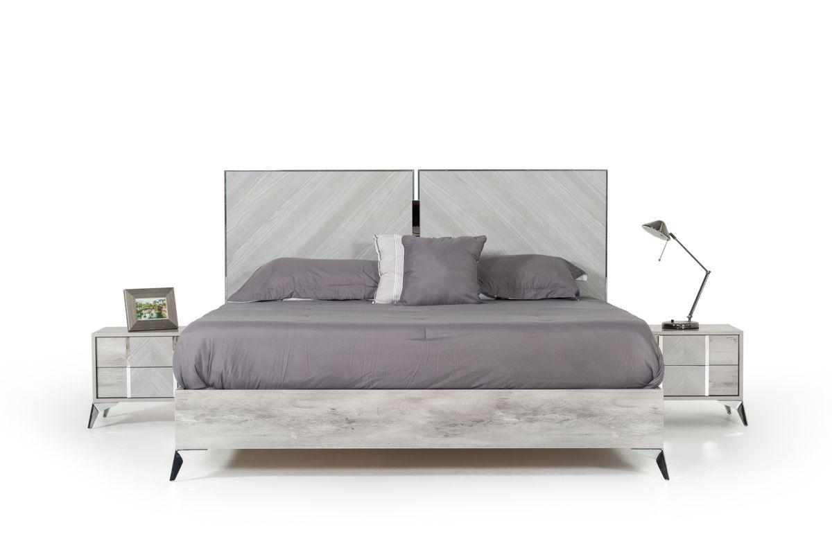 Contemporary, Modern Panel Bedroom Set Alexa VGACALEXA-BED-Q-3pcs in Gray 