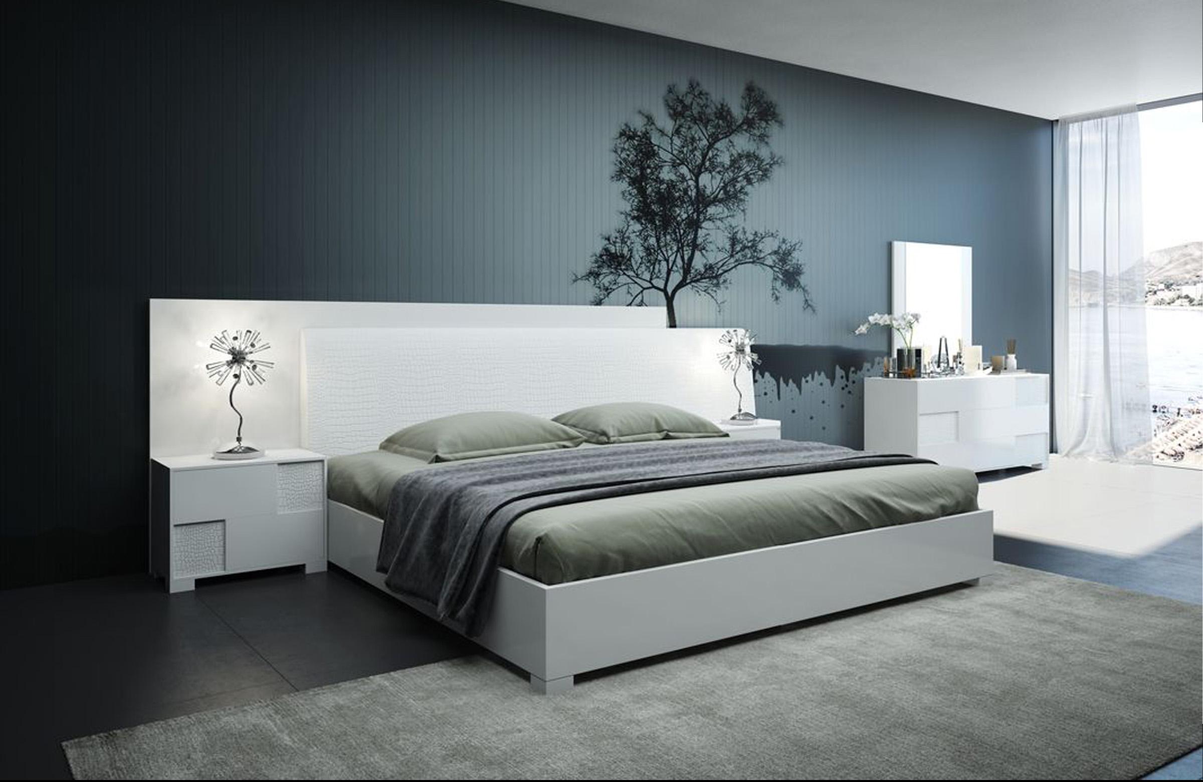 Contemporary, Modern Platform Bed Set VGACMONZA-SET 72065A VGACMONZA-SET 72065A in White Leatherette