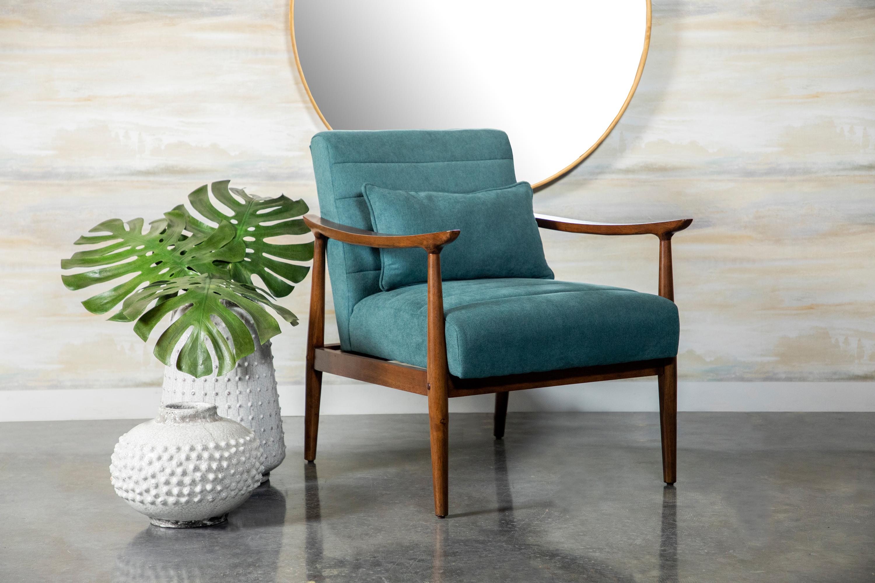 

    
905572 Accent Chair
