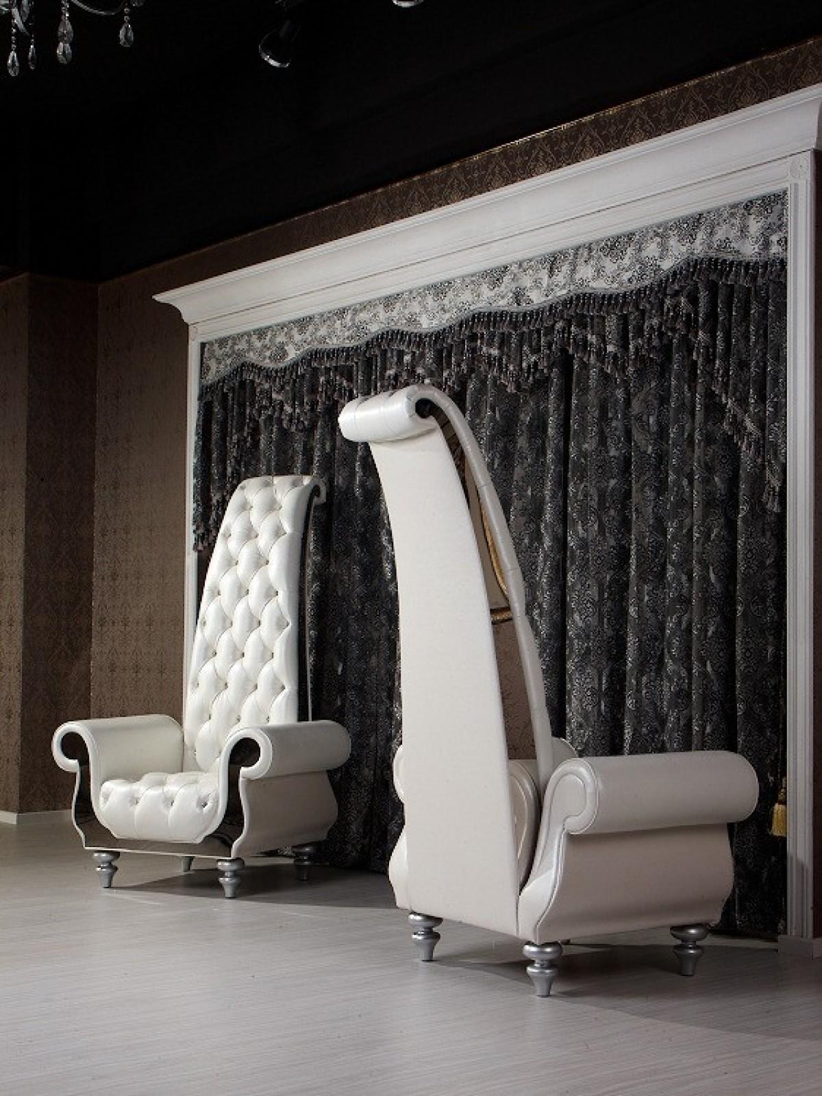 

    
Luxury Pearl White Italian Leather Tall Chair Set 2Pcs VIG Divani Casa Luxe
